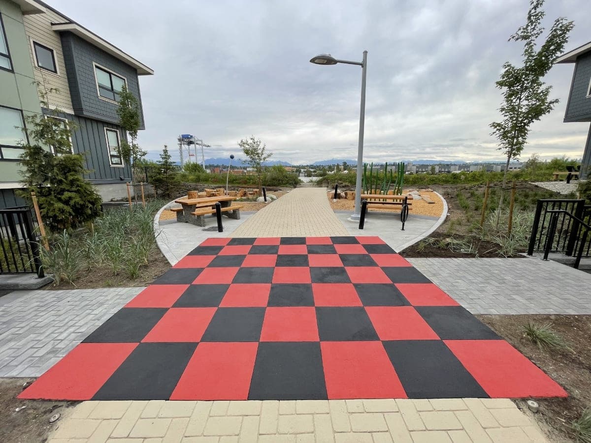 Parc Riviera Walkway