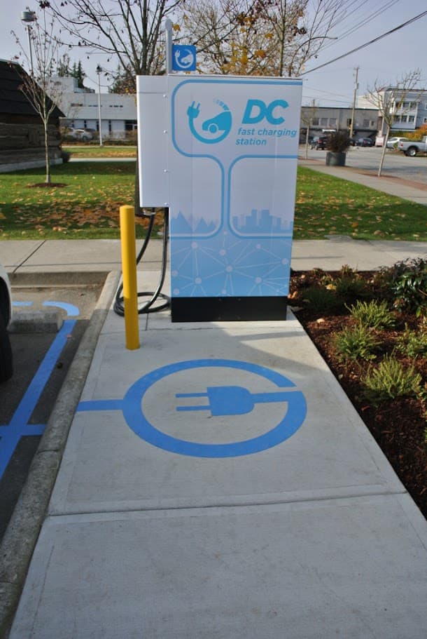 Commercial Spaces surface systems by HUB — Canadian installation — installation photo 2