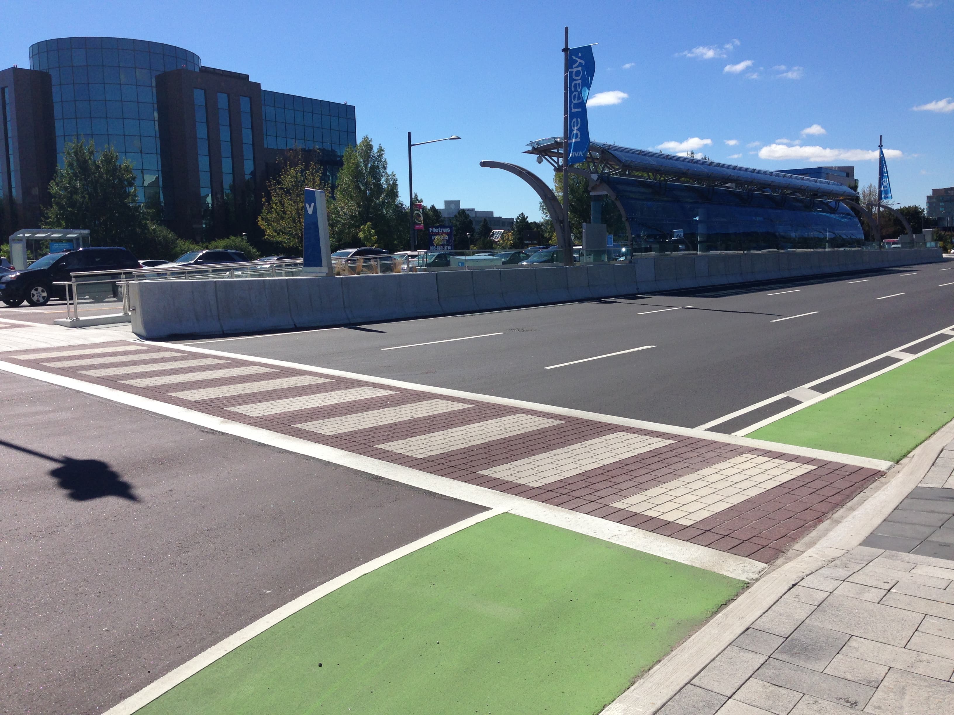 Crosswalks surface systems by HUB — Canadian installation — installation photo 2